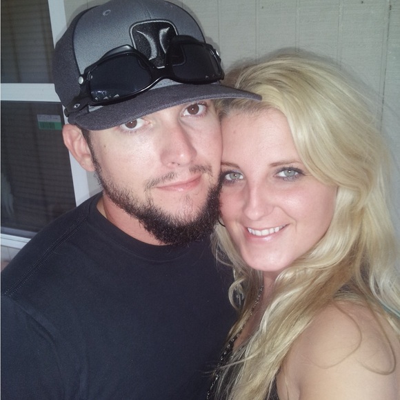 Meet the Posher Other - Meet your Posher, Amber